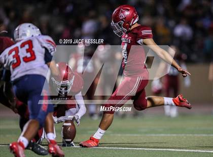 Thumbnail 2 in La Salle @ Santa Paula photogallery.