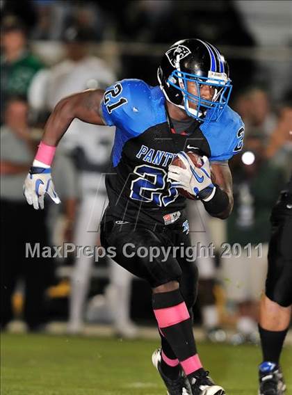 Thumbnail 2 in Diamond Ranch vs. Bonita photogallery.