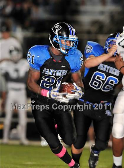 Thumbnail 3 in Diamond Ranch vs. Bonita photogallery.