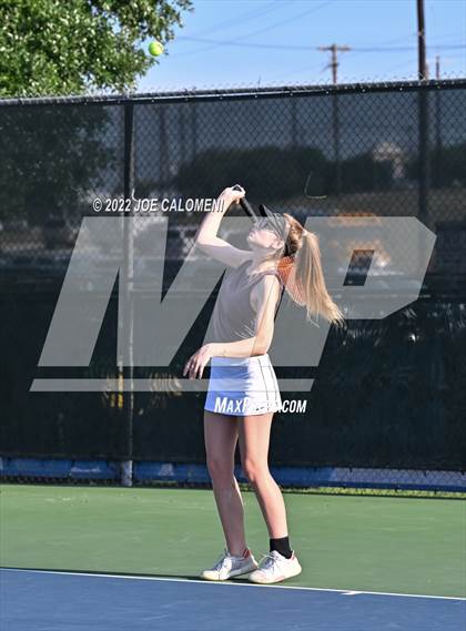 Thumbnail 1 in Miami vs Slidell (UIL 1A Girls Singles State Finals) photogallery.