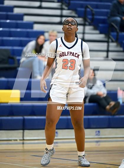 Thumbnail 3 in Foothill vs. Cosumnes Oaks (Rumble on the River) photogallery.