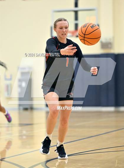Thumbnail 1 in Foothill vs. Cosumnes Oaks (Rumble on the River) photogallery.