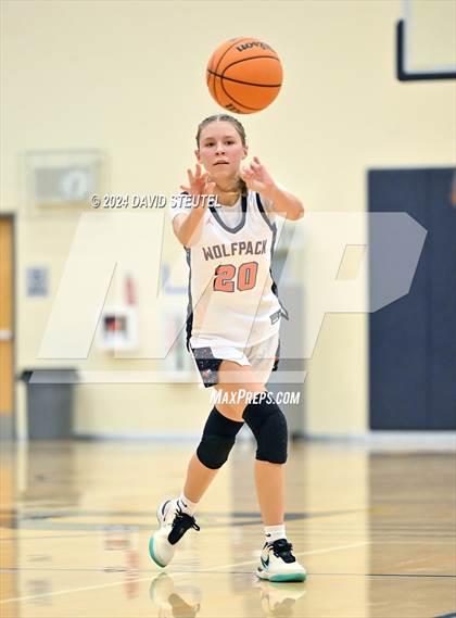 Thumbnail 2 in Foothill vs. Cosumnes Oaks (Rumble on the River) photogallery.