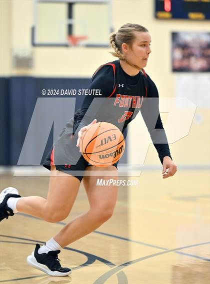 Thumbnail 1 in Foothill vs. Cosumnes Oaks (Rumble on the River) photogallery.