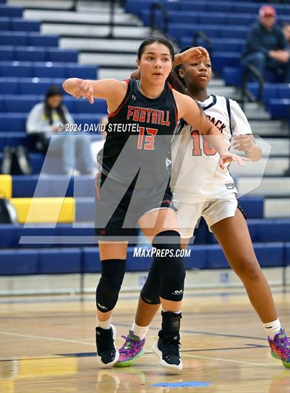 Thumbnail 2 in Foothill vs. Cosumnes Oaks (Rumble on the River) photogallery.