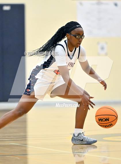 Thumbnail 3 in Foothill vs. Cosumnes Oaks (Rumble on the River) photogallery.