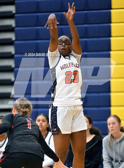 Thumbnail 2 in Foothill vs. Cosumnes Oaks (Rumble on the River) photogallery.