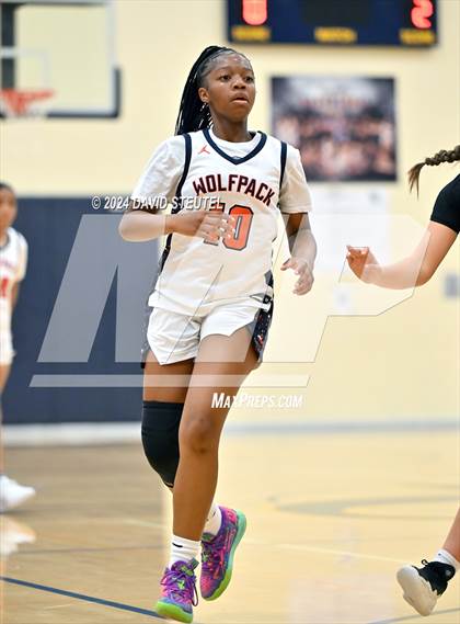 Thumbnail 1 in Foothill vs. Cosumnes Oaks (Rumble on the River) photogallery.