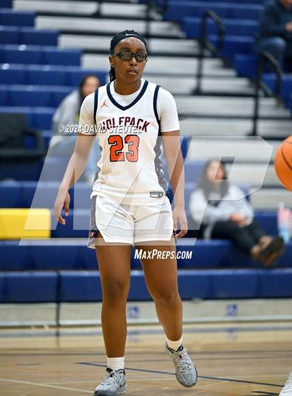 Thumbnail 1 in Foothill vs. Cosumnes Oaks (Rumble on the River) photogallery.