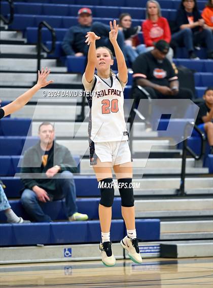 Thumbnail 2 in Foothill vs. Cosumnes Oaks (Rumble on the River) photogallery.