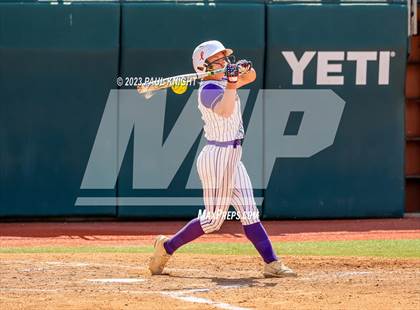 Thumbnail 2 in D'Hanis vs. Hermleigh (UIL 1A StateFinal) photogallery.