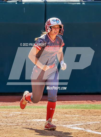 Thumbnail 1 in D'Hanis vs. Hermleigh (UIL 1A StateFinal) photogallery.