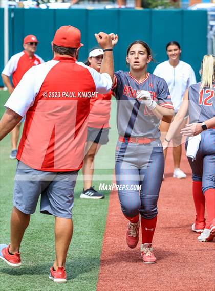 Thumbnail 1 in D'Hanis vs. Hermleigh (UIL 1A StateFinal) photogallery.