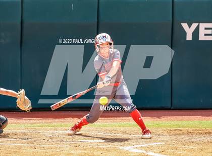 Thumbnail 2 in D'Hanis vs. Hermleigh (UIL 1A StateFinal) photogallery.