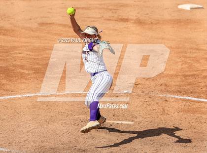 Thumbnail 1 in D'Hanis vs. Hermleigh (UIL 1A StateFinal) photogallery.