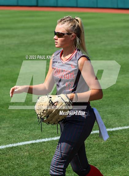 Thumbnail 2 in D'Hanis vs. Hermleigh (UIL 1A StateFinal) photogallery.