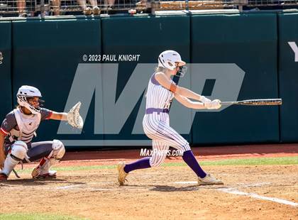 Thumbnail 2 in D'Hanis vs. Hermleigh (UIL 1A StateFinal) photogallery.