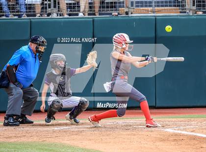 Thumbnail 1 in D'Hanis vs. Hermleigh (UIL 1A StateFinal) photogallery.