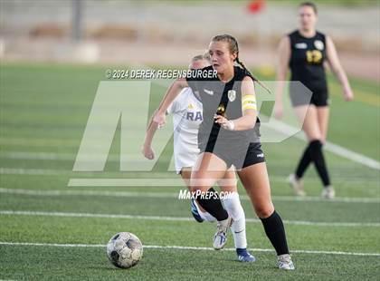 Thumbnail 3 in Jefferson Academy vs Roaring Fork (CHSAA 3A Quarterfinals) photogallery.