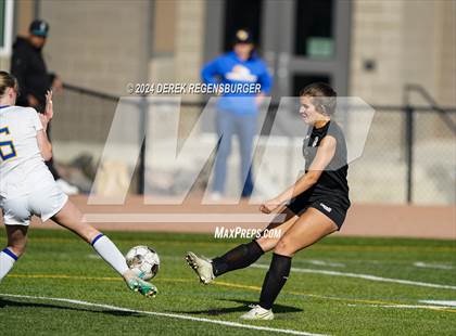 Thumbnail 3 in Jefferson Academy vs Roaring Fork (CHSAA 3A Quarterfinals) photogallery.