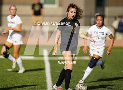 Thumbnail 3 in Jefferson Academy vs Roaring Fork (CHSAA 3A Quarterfinals) photogallery.
