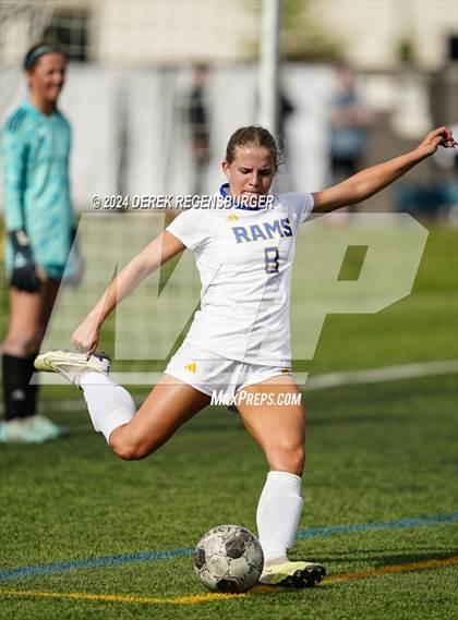 Thumbnail 2 in Jefferson Academy vs Roaring Fork (CHSAA 3A Quarterfinals) photogallery.