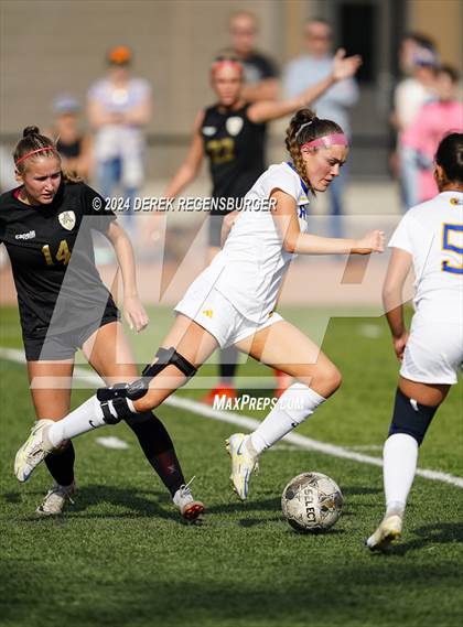 Thumbnail 1 in Jefferson Academy vs Roaring Fork (CHSAA 3A Quarterfinals) photogallery.