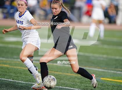 Thumbnail 3 in Jefferson Academy vs Roaring Fork (CHSAA 3A Quarterfinals) photogallery.