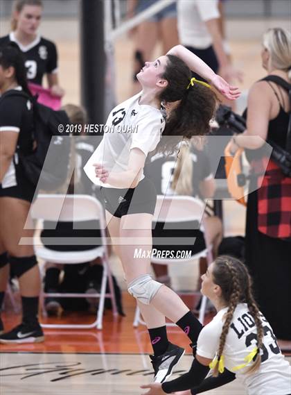 Thumbnail 1 in JSerra Catholic vs. Murrieta Valley (Dave Mohs Classic) photogallery.