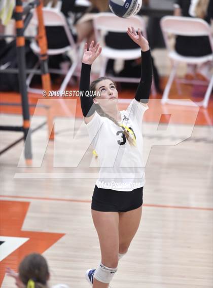 Thumbnail 1 in JSerra Catholic vs. Murrieta Valley (Dave Mohs Classic) photogallery.
