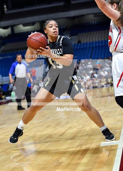 Thumbnail 2 in Chapel Hill vs. Woodville (UIL 3A Final) photogallery.