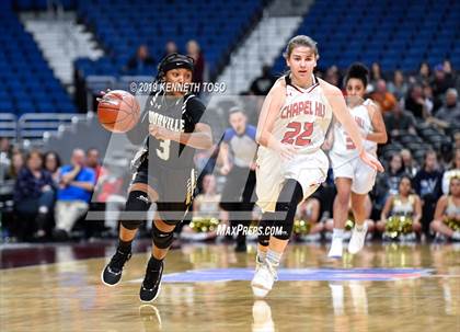 Thumbnail 2 in Chapel Hill vs. Woodville (UIL 3A Final) photogallery.