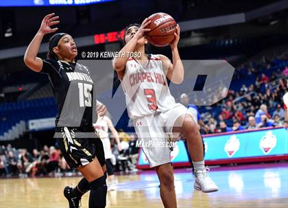 Thumbnail 2 in Chapel Hill vs. Woodville (UIL 3A Final) photogallery.