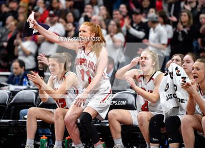 Thumbnail 2 in Chapel Hill vs. Woodville (UIL 3A Final) photogallery.