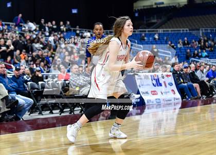 Thumbnail 1 in Chapel Hill vs. Woodville (UIL 3A Final) photogallery.