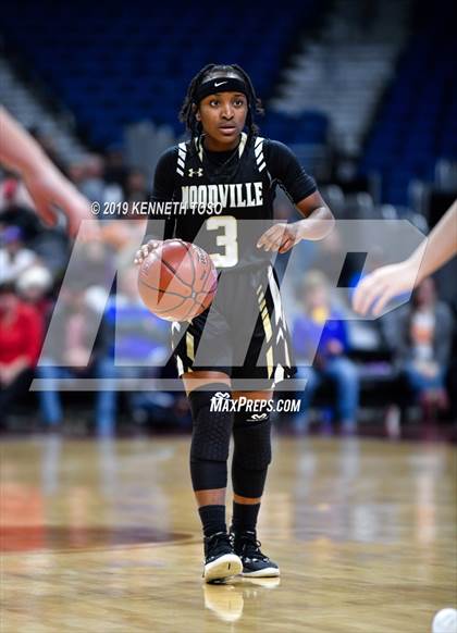 Thumbnail 3 in Chapel Hill vs. Woodville (UIL 3A Final) photogallery.