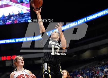 Thumbnail 2 in Chapel Hill vs. Woodville (UIL 3A Final) photogallery.