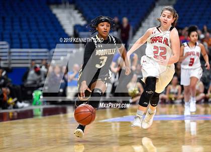 Thumbnail 1 in Chapel Hill vs. Woodville (UIL 3A Final) photogallery.
