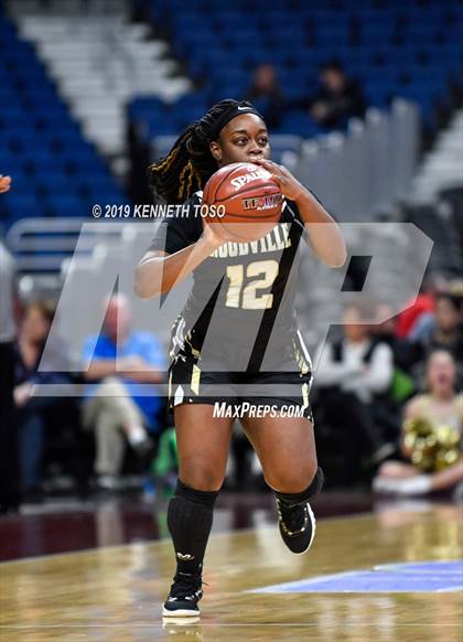 Thumbnail 1 in Chapel Hill vs. Woodville (UIL 3A Final) photogallery.