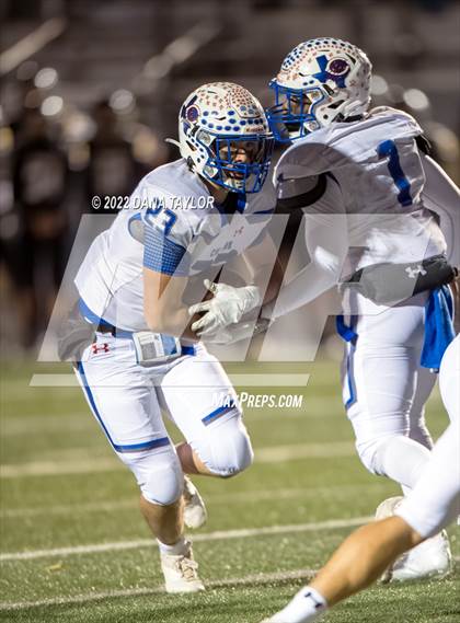 Thumbnail 3 in Coleman vs. Crawford (UIL 2A-1 Area Playoff) photogallery.