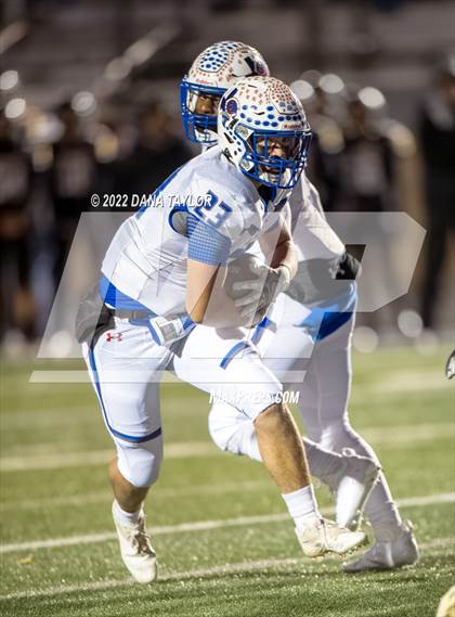 Thumbnail 1 in Coleman vs. Crawford (UIL 2A-1 Area Playoff) photogallery.