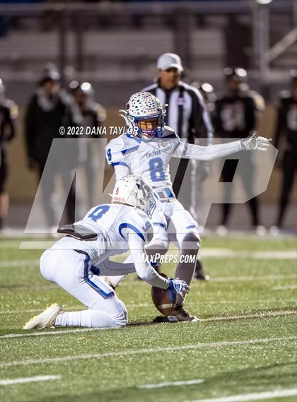 Thumbnail 3 in Coleman vs. Crawford (UIL 2A-1 Area Playoff) photogallery.