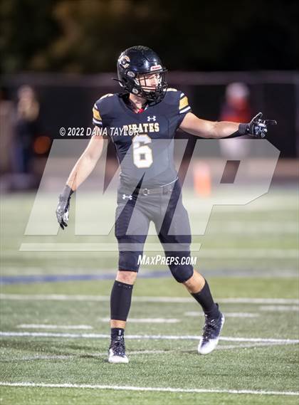 Thumbnail 3 in Coleman vs. Crawford (UIL 2A-1 Area Playoff) photogallery.