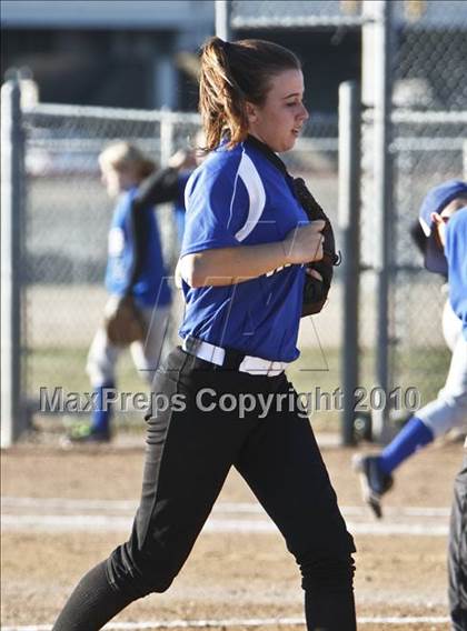 Thumbnail 2 in Weatherford vs. Georgetown (Brewer Tournament) photogallery.