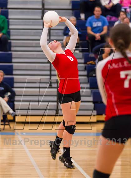 Thumbnail 3 in McLean @ Yorktown photogallery.