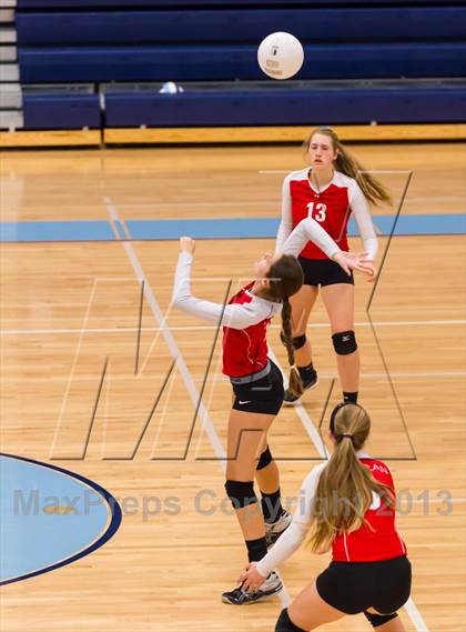 Thumbnail 1 in McLean @ Yorktown photogallery.