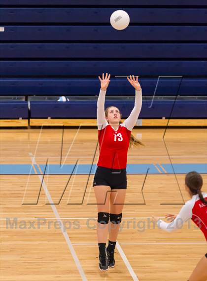Thumbnail 3 in McLean @ Yorktown photogallery.