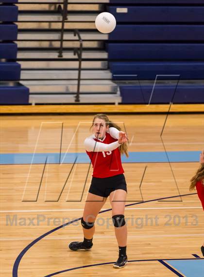 Thumbnail 3 in McLean @ Yorktown photogallery.