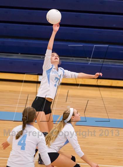 Thumbnail 2 in McLean @ Yorktown photogallery.