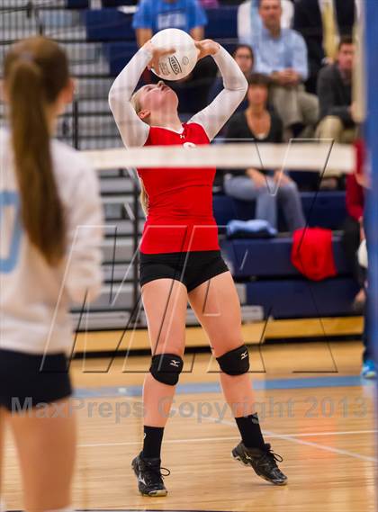 Thumbnail 3 in McLean @ Yorktown photogallery.